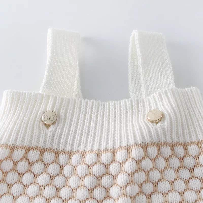 Beautiful knitted Set 2 PCS